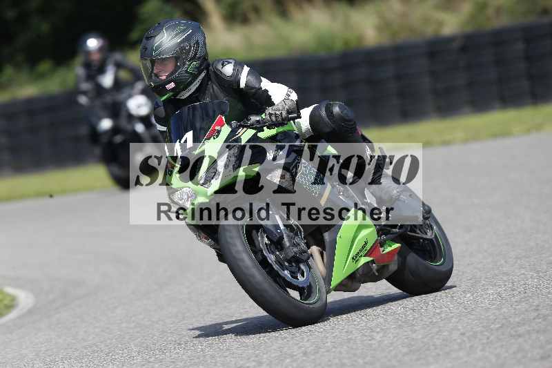 Archiv-2025/42 07.08.2025 Peter Studer Girls Day ADR/Gruppe pink/11